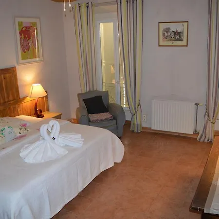 Chateau La Roque Margaux 4*
