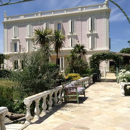 Chateau La Roque Margaux 4*